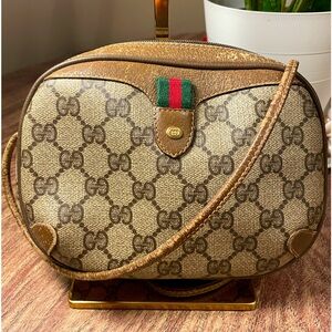 GUCCI - Authentic Sherryline mini crossbody!!!